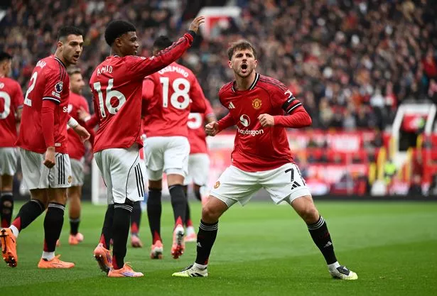 Mason Mount celebrates after scoring Man United's first goal against Sunderland