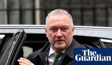 Business and charity leaders urge ministers to lead England’s transition to four-day week | Four-day week