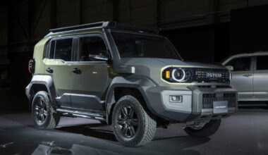 Toyota FJ Cruiser revealed as Defender 90 rival with petrol power
