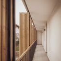 © Alberto Amores Housing in Garralda / Nazareth Gutierrez Franco + Rodrigo Nuñez Arquitectos - Interior Photography, Handrail