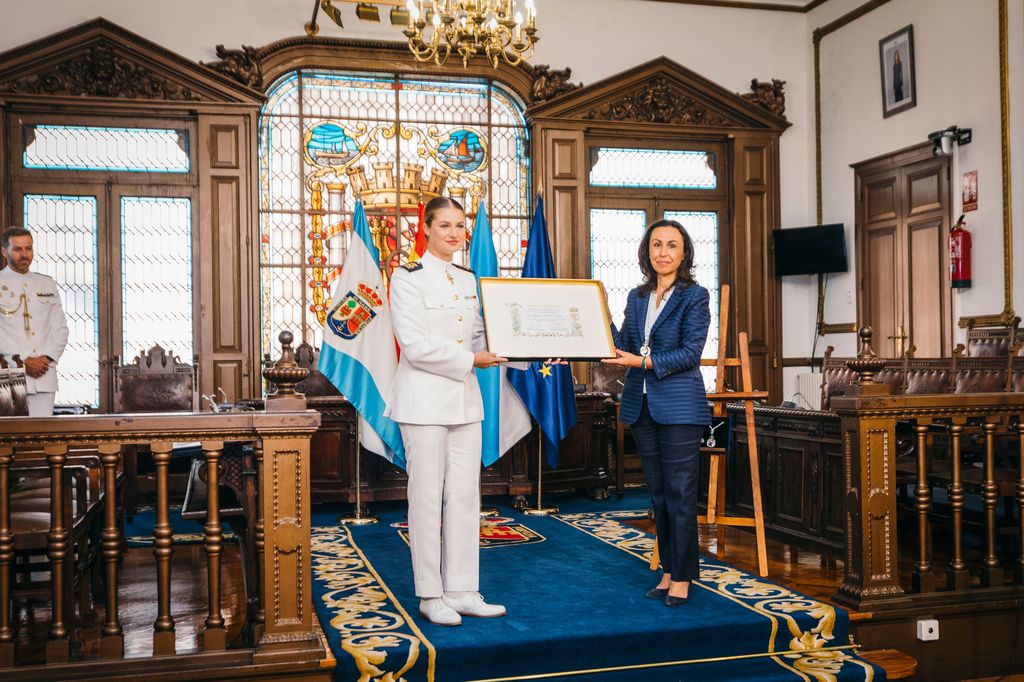 MARIN, PONTEVEDRA, GALICIA, SPAIN - JULY 14: The Princess of Asturias Leonor receives the title of "Adoptive Daughter of Marin" granted by the City Council of Marin, at the hands of the Mayoress of Marin, Maria Pilar Ramallo Vazquez, on 14 July, 2025 in Marin, Pontevedra, Galicia, Spain. The title recognizes the historical link between the town and the Royal House, especially because Marin is the seat of the Naval School. This initiative seeks to strengthen the connection between the town and the Crown, and recognizes the importance of DoÃ±a Leonor's presence in the town, where she has made several visits. (Photo By Beatriz Ciscar/Europa Press via Getty Images)