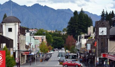 Jobseekers ignoring 'buffet' of roles in pricy tourist towns, employers say