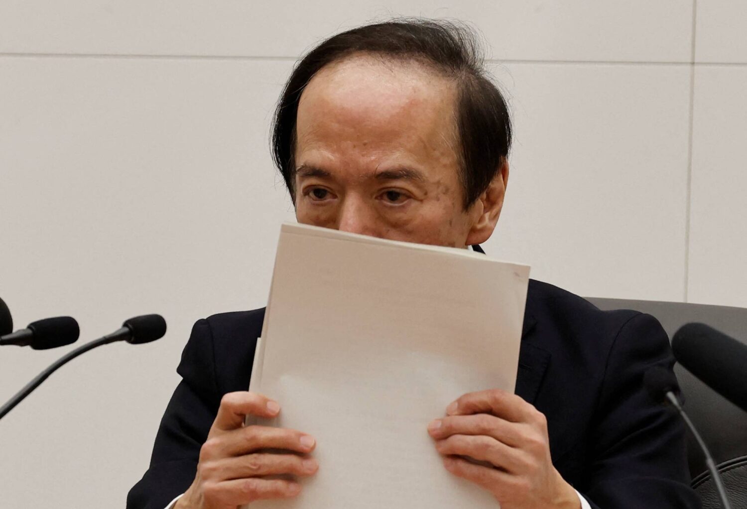 BOJ keeps policy rate at 0.5% as lack of U.S. data makes forecasting difficult