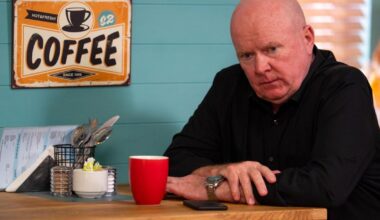 Phil stages dramatic return in EastEnders and calls legend for help | Soaps