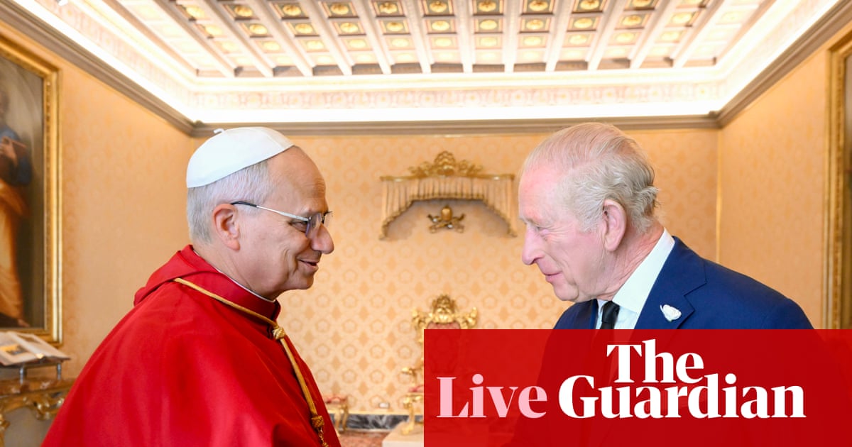 King Charles becomes first British monarch to pray publicly with pope in 500 years – Europe live | Europe