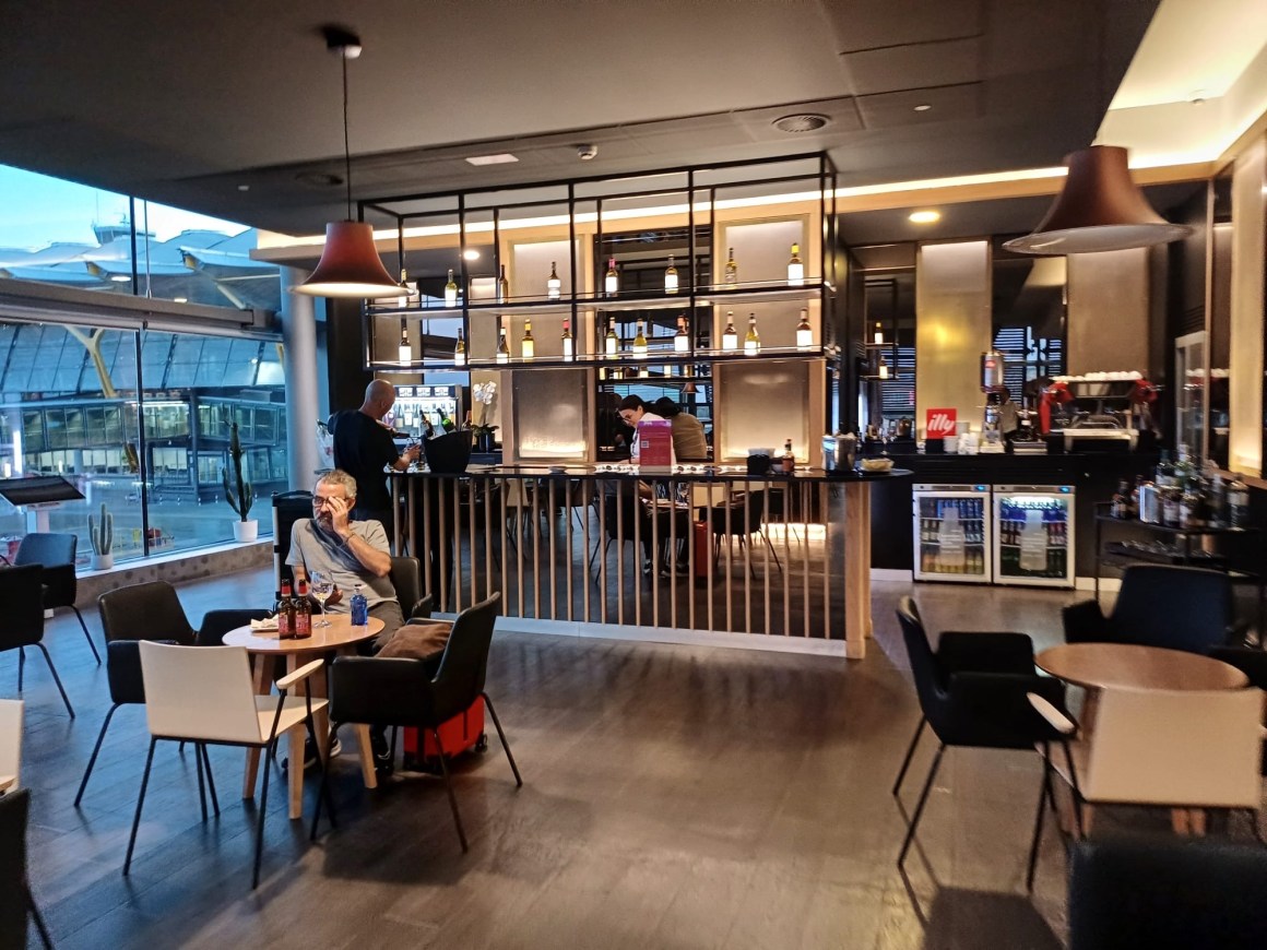 Iberia Main Lounge, Madrid Terminal 4S