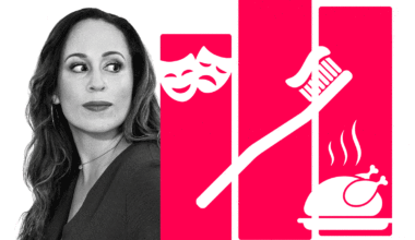 Many women shoulder an invisible stress at work. One small habit makes a difference.