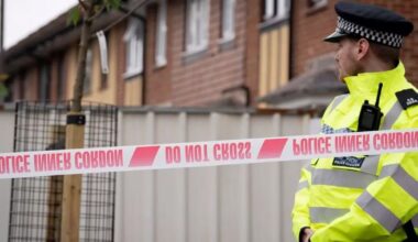 London bloodbath as teenager fights for life after knife attack | UK | News