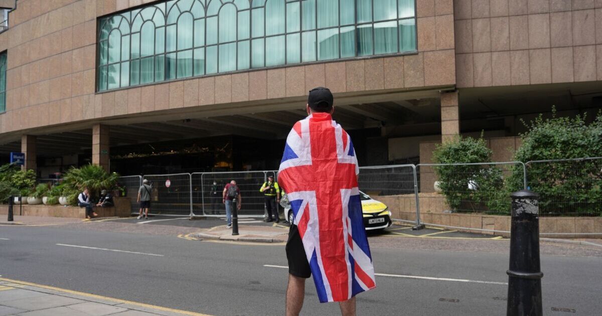 London council bans Union flags and blasts those putting them up as 'far-right' | UK | News