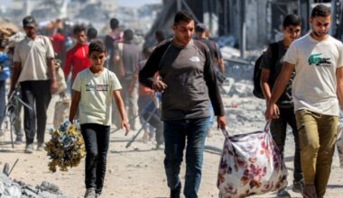 Israel-Hamas peace deal LIVE: Thousands of Palestinians return home after ceasefire | World | News