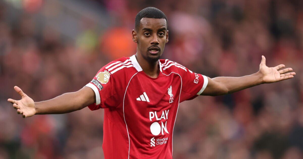 Four Liverpool players Arne Slot needs to drop after Man Utd loss including Alexander Isak | Football | Sport
