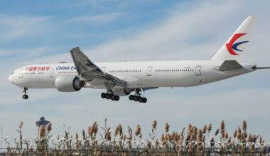 Trump Wants to Ban Chinese Airlines From Using Russian Airspace to US