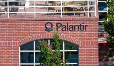 OneMedNet Teams Up With Palantir To Supercharge AI In Healthcare