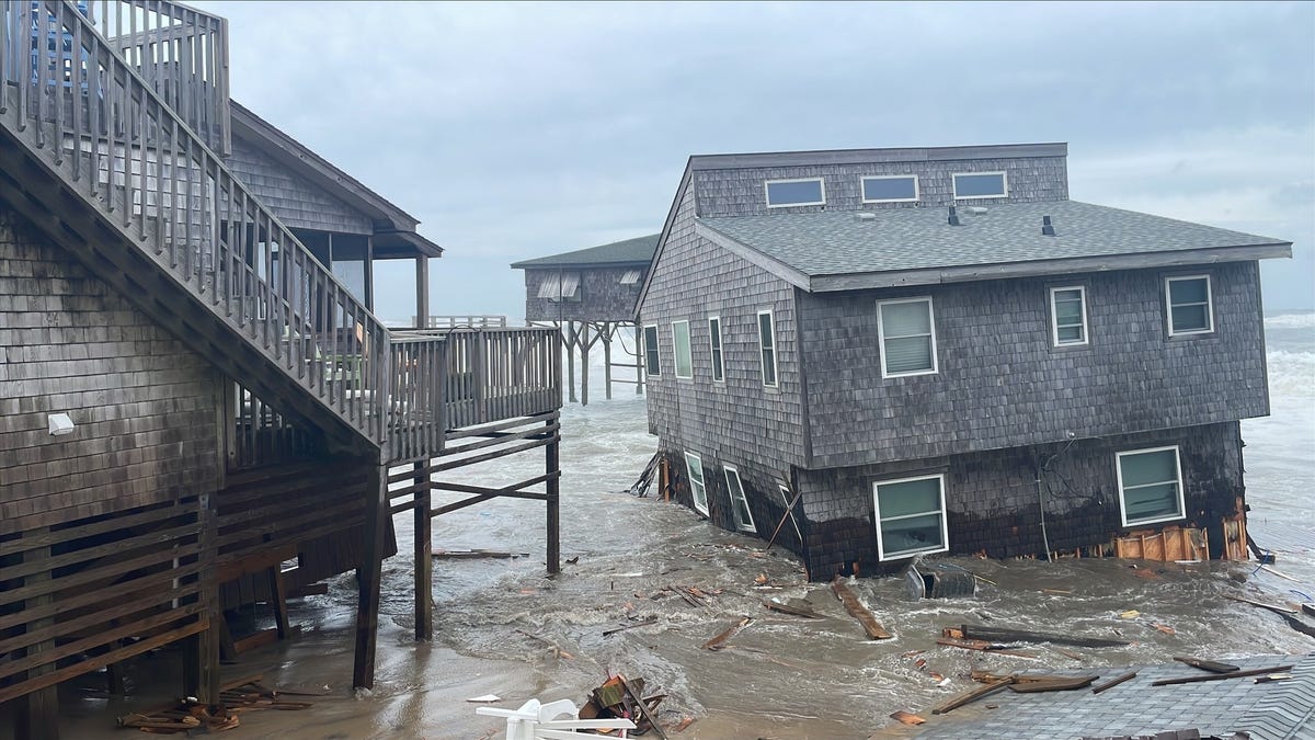 6 houses collapse as Imelda and Humberto slam North Carolina's coast