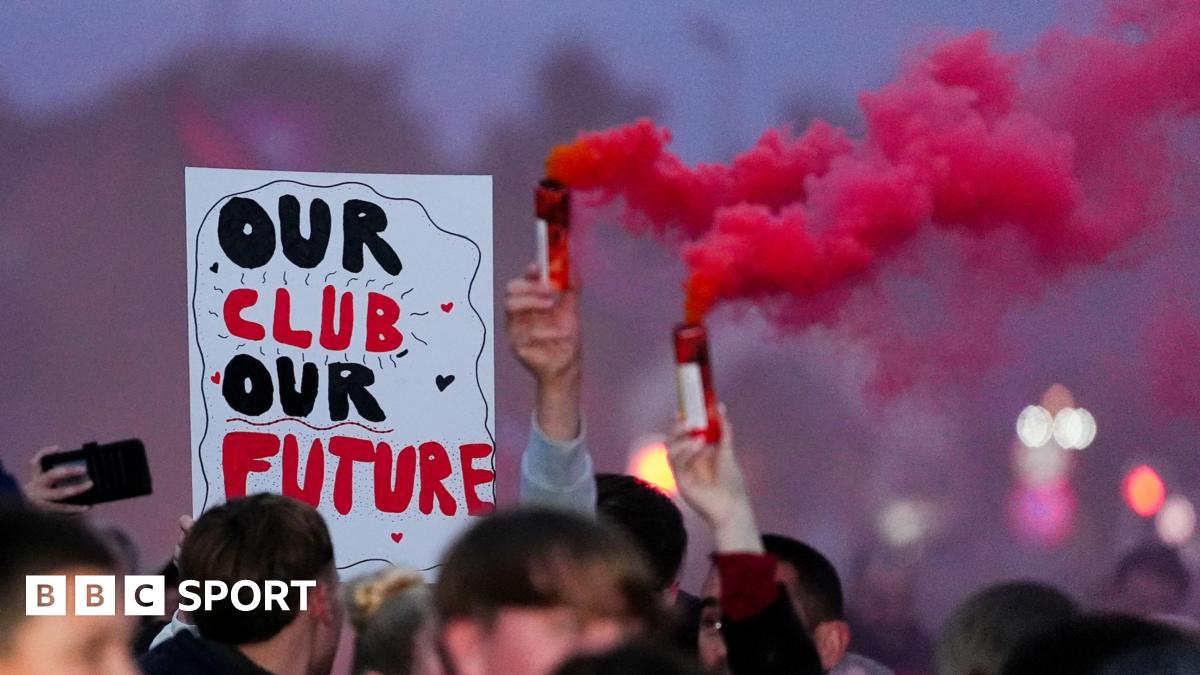 Salford Red Devils hold a fan protest during the tail end of the 2025 Super League season