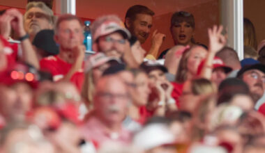 Taylor Swift keeps her Arrowhead streak alive as Chiefs take on the Commanders