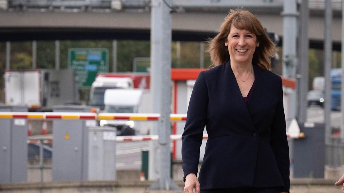 Reeves eyes tax hikes as economy suffers ‘severe and long-lasting’ Brexit impact