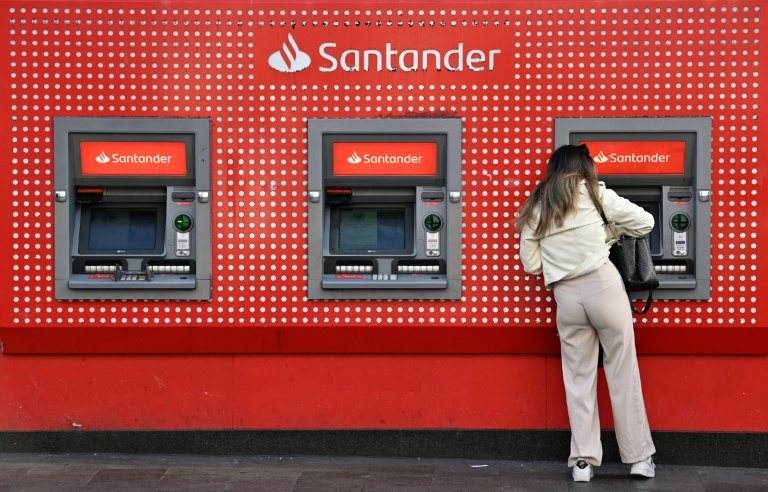Spain's Santander Bank Posts Record Profit