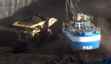 The U.S. is about to hold the government's biggest coal sales in over a decade even as demand wanes
