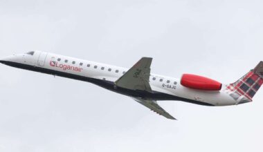 Shetland visitor criticised Loganair over £581 Glasgow to Sumburgh flight