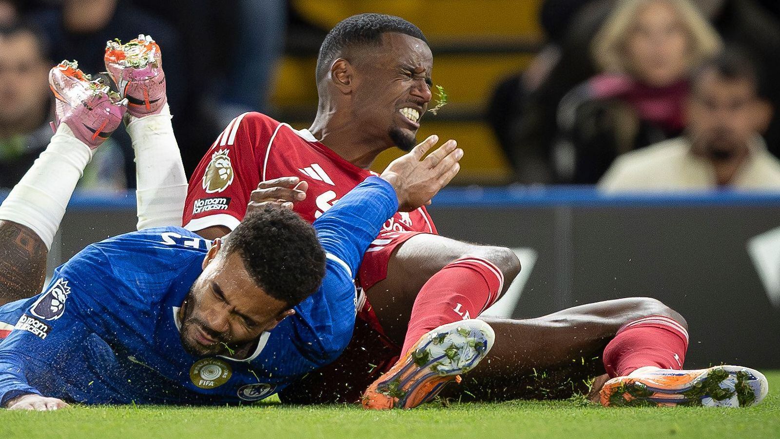 Liverpool losing to Chelsea minus Palmer 'simply unacceptable'