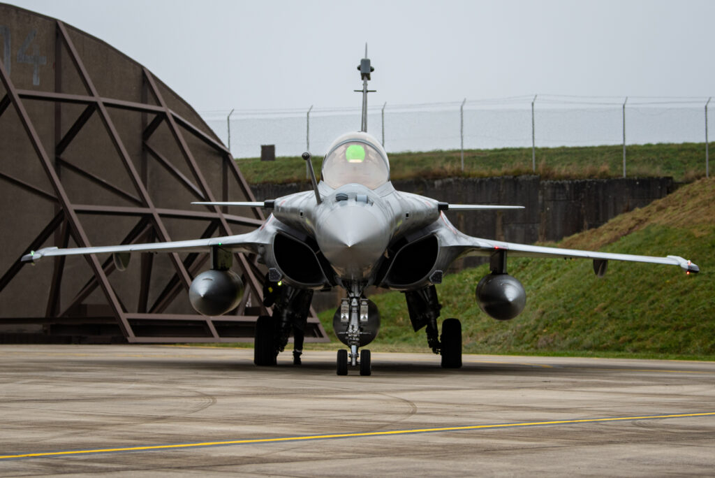 Head-on view of a fighter jet