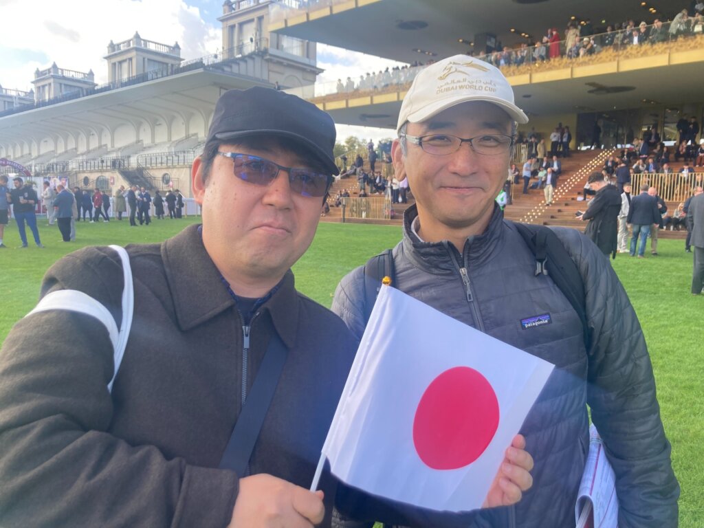 Japanese fans at Longchamp