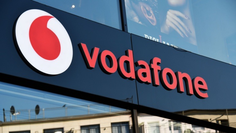 Germany Shifts to Fibre: Vodafone Leads, 1&1 Penalized