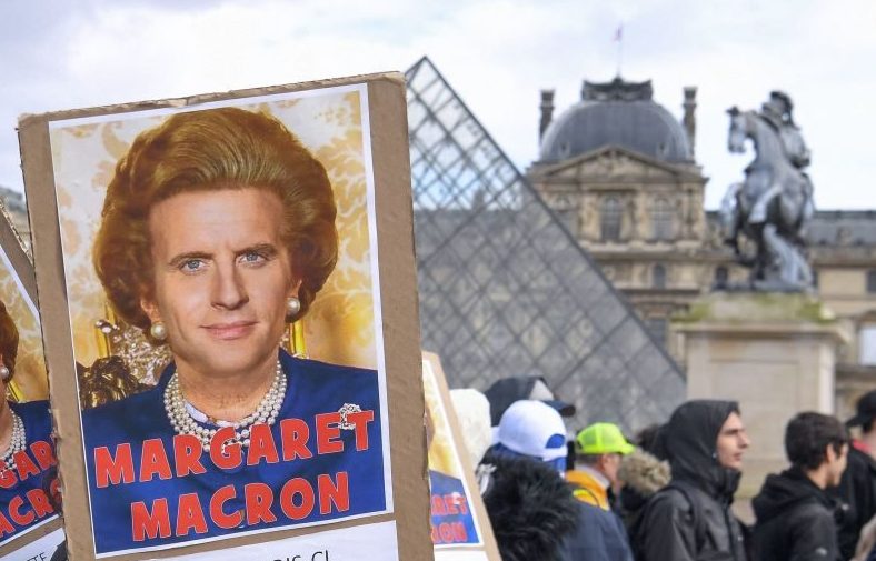 How the elites stole France