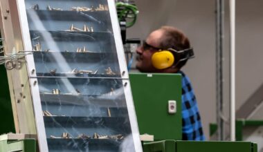 EU seeks to deploy Russia’s frozen billions to boost European arms sales – POLITICO