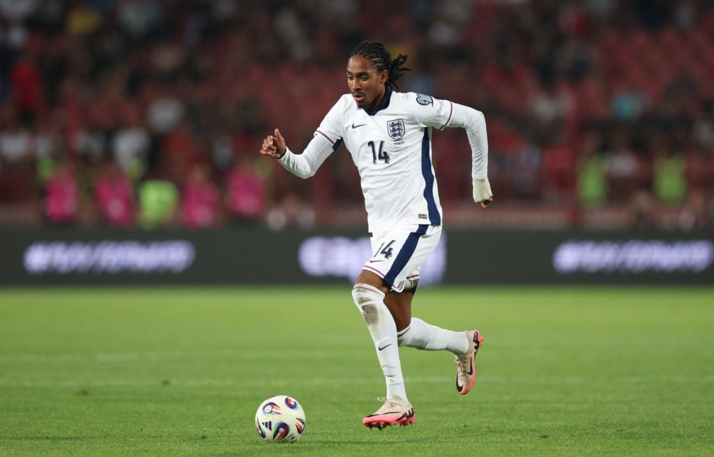 Djed Spence in action for England against Serbia in a FIFA World Cup 2026 Qualifier.