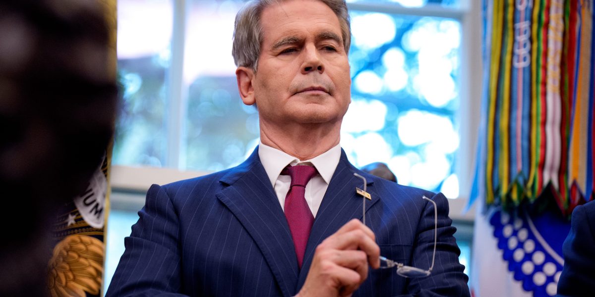 Scott Bessent says Argentina is a ‘beacon’ that many other neighbors may follow