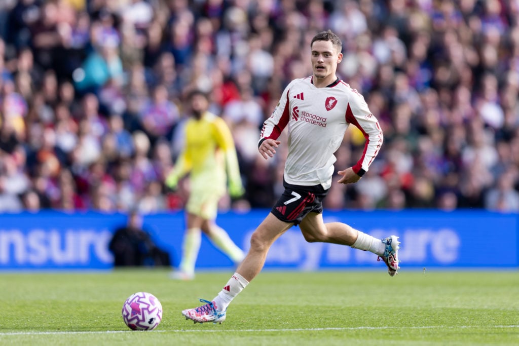 Florian Wirtz running towards the ball against Crystal Palace