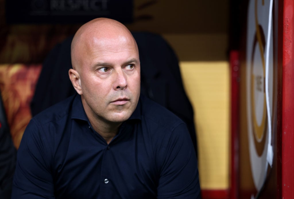 Arne Slot looks on from the bench against Galatasaray