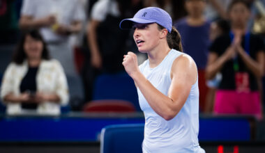 Swiatek surpasses Venus Williams for No. 2 on all-time prize money list