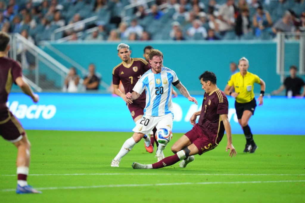 Alexis Mac Allister playing for Argentina vs Venzuela
