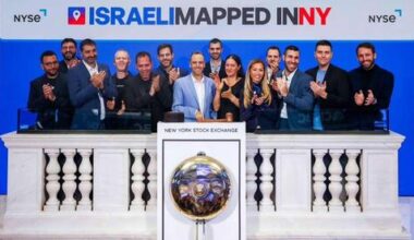 A show of strength: Israeli tech leaders, representing 450 startups, open trading at