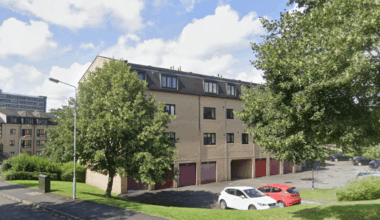 Two dead and five injured after flat fire in Glasgow