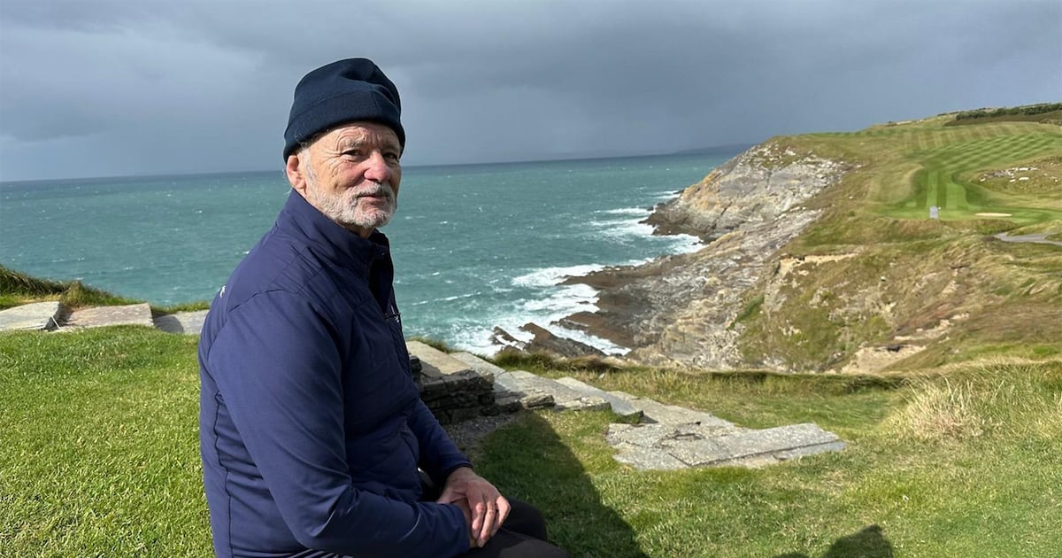Bill Murray tours Ireland for the craic in new golf-themed BBC road trip – The Irish News