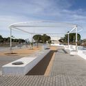 About the Fences - Clara Campoamor Square in San Silvestre de Guzmán / estudio veintidós - Image 3 of 24