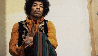 The signature song Jimi Hendrix was sick of playing live