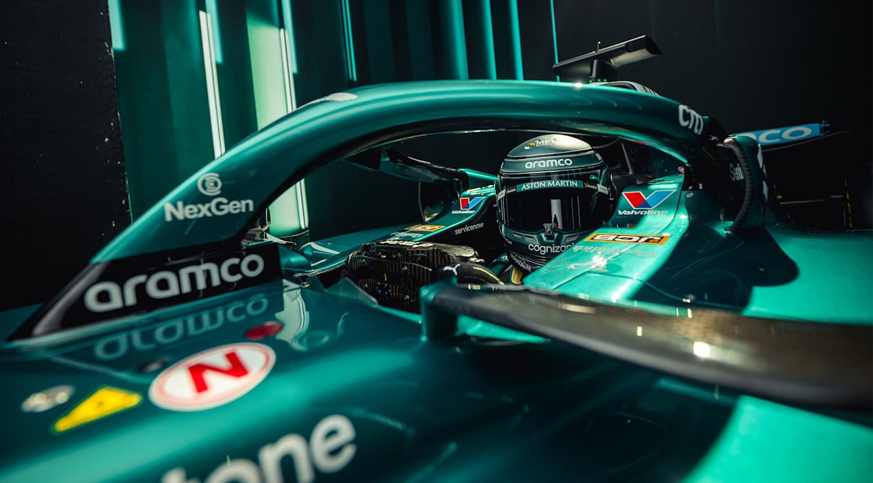 Lance cockpit hero desktop