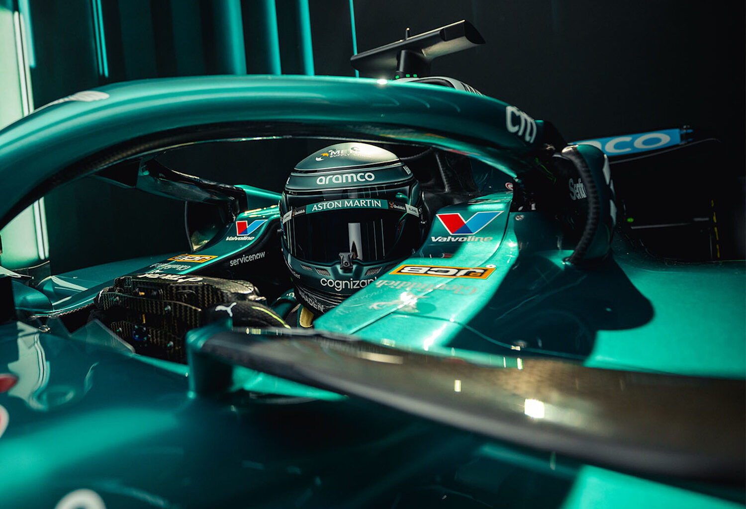 Autopilot: 6 reasons F1 drivers are just like fighter pilots