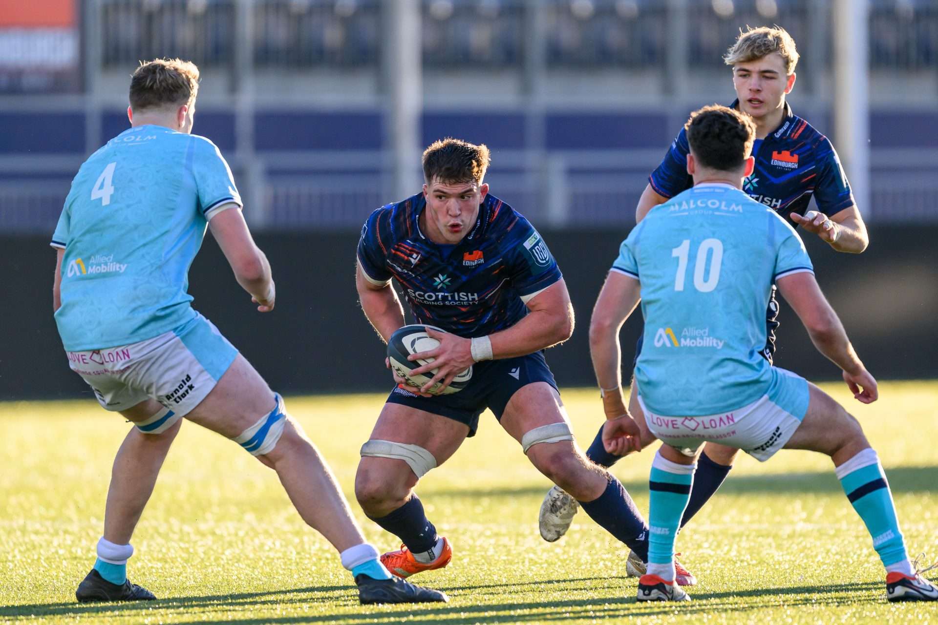 Man-of-the-match Tom Currie carried hard all afternoon for Edinburgh. Image: Malcolm Mackenzie