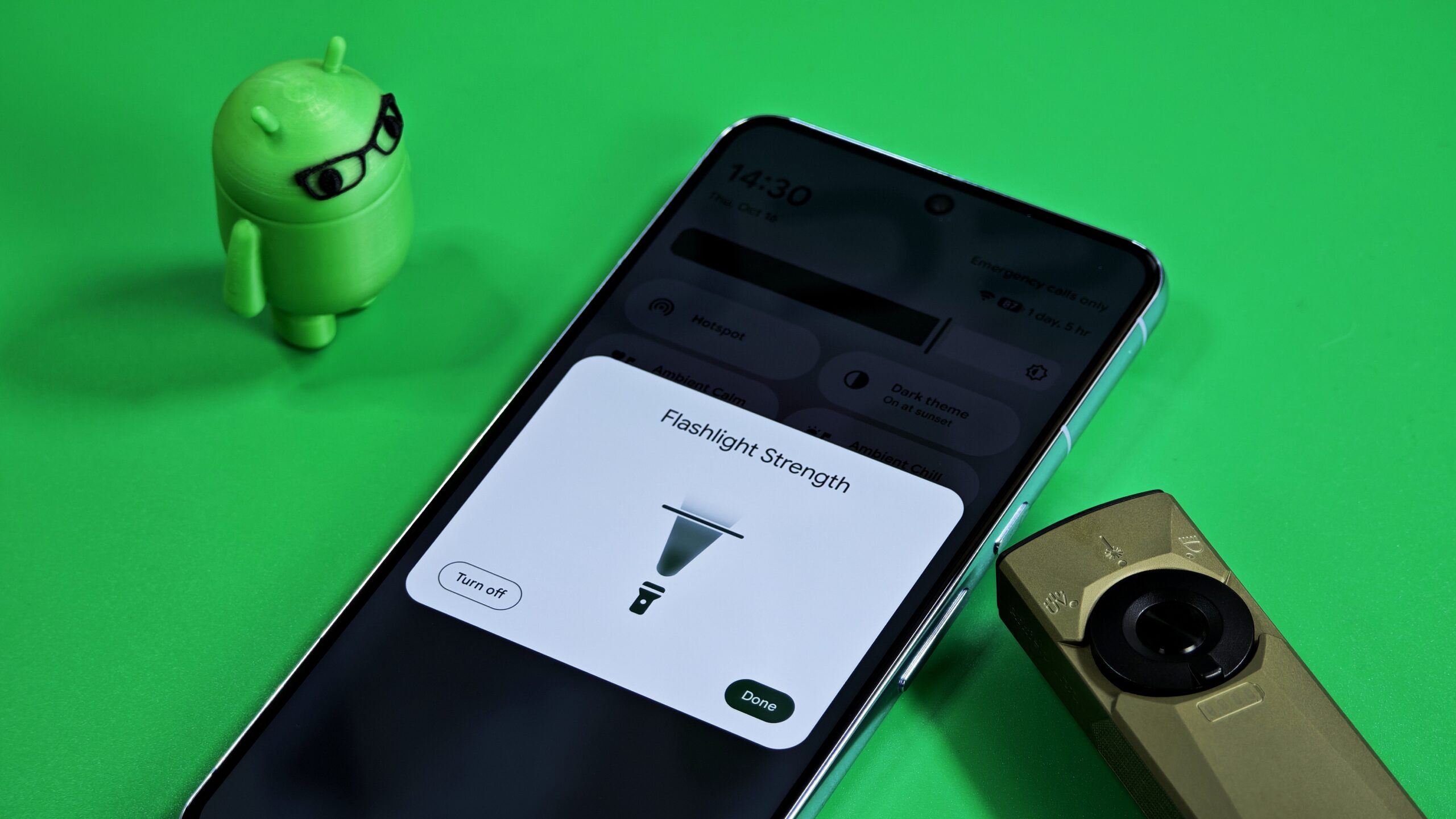 New flashlight brightness control UI on Android New flashlight brightness control UI on Android
