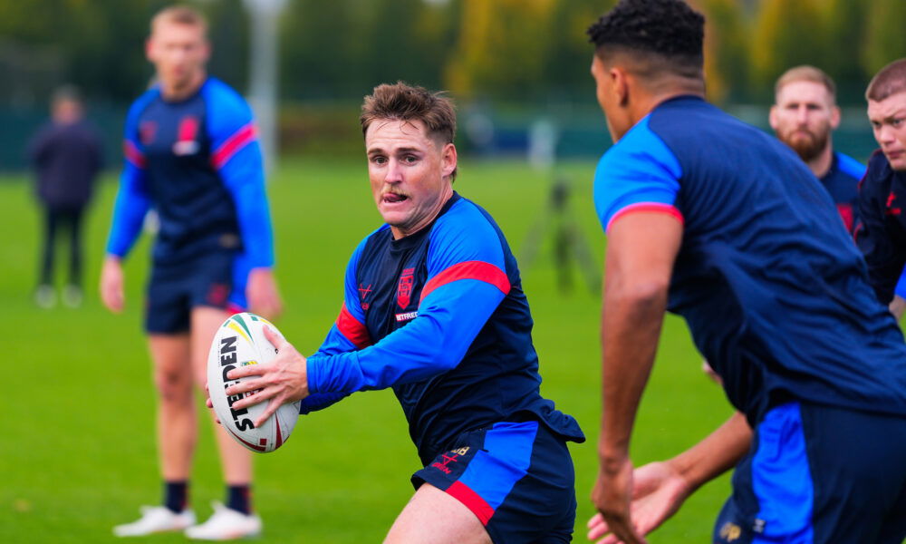 Aussie media call for ‘full scale overhaul’ as England spine options suggested