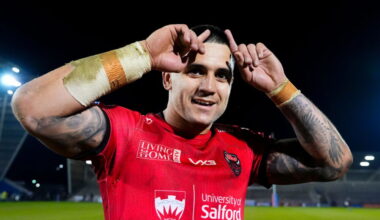 Bradford Bulls beat several 'big clubs' to sign Salford Red Devils star as Super League squad takes shape