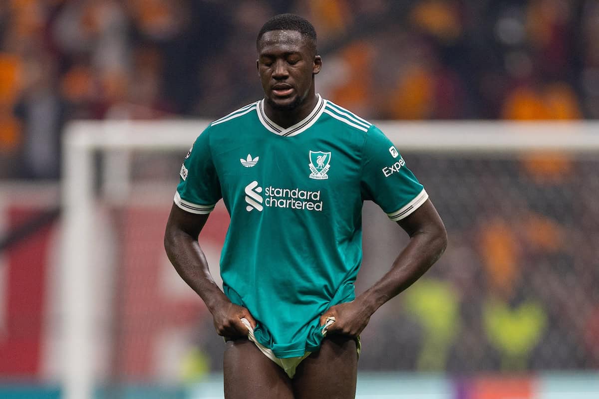 ISTANBUL, TURKEY - Tuesday, September 30, 2025: Liverpool's Ibrahima Konate reacts to his side's 1-0 defeat after the UEFA Champions League match between Galatasaray and Liverpool FC at the Ali Sami Yen Stadium. (Photo by David Rawcliffe/Propaganda)
