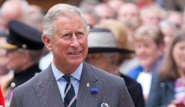 Videos of King Charles discussing Starmer ‘insult’ are fake – Full Fact