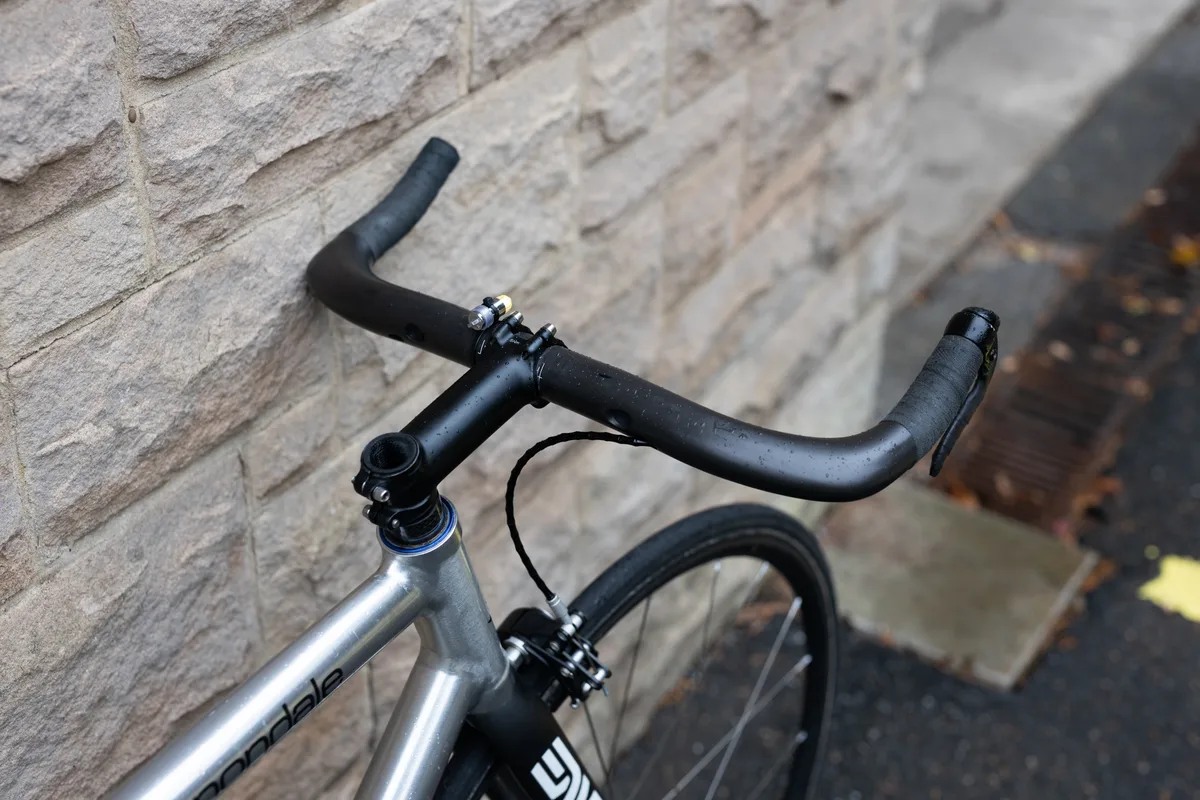 Cannondale Capo hill climb bike with bullhorn bars